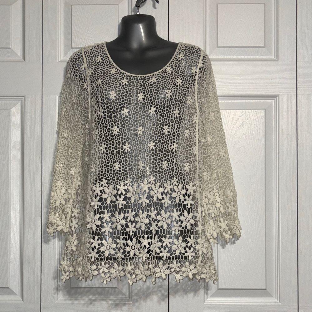Brittany Black Cream Crochet Blouse, Medium